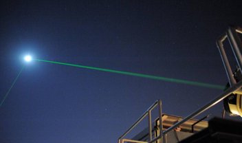 Cientistas conseguem ricochetear lasers enviados a nave perto da Lua