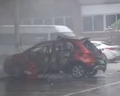 Carro elétrico explode enquanto bateria carregava na China [VÍDEO]