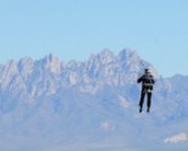 Pilotos relatam homem voando com jetpack em aeroporto dos EUA