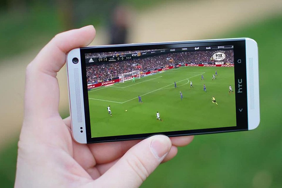 Futebol ao vivo no celular: apps para assistir jogos