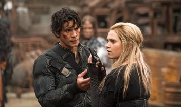  Showrunner de The 100 fala sobre morte chocante no episódio 7x13