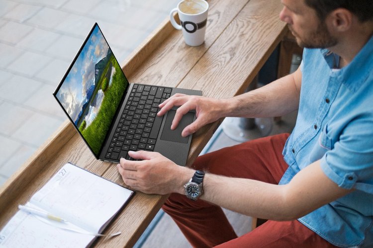 Novo XPS13