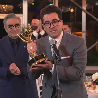 Imagem de Emmy 2020: conheça Schitt's Creek, a melhor série de comédia do ano