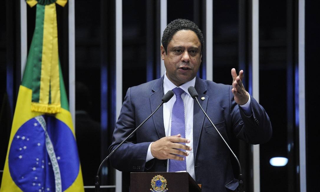 Deputado Orlando Silva propõe prisão para quem disseminar fake news (Fonte: Edilson Rodrigues/Agência Senado)