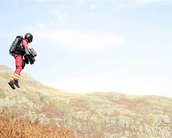 Paramédicos testam jetpack para resgates em locais remotos [Vídeo]