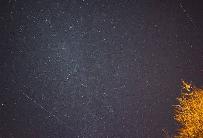 Duas chuvas de meteoros acontecem em outubro.