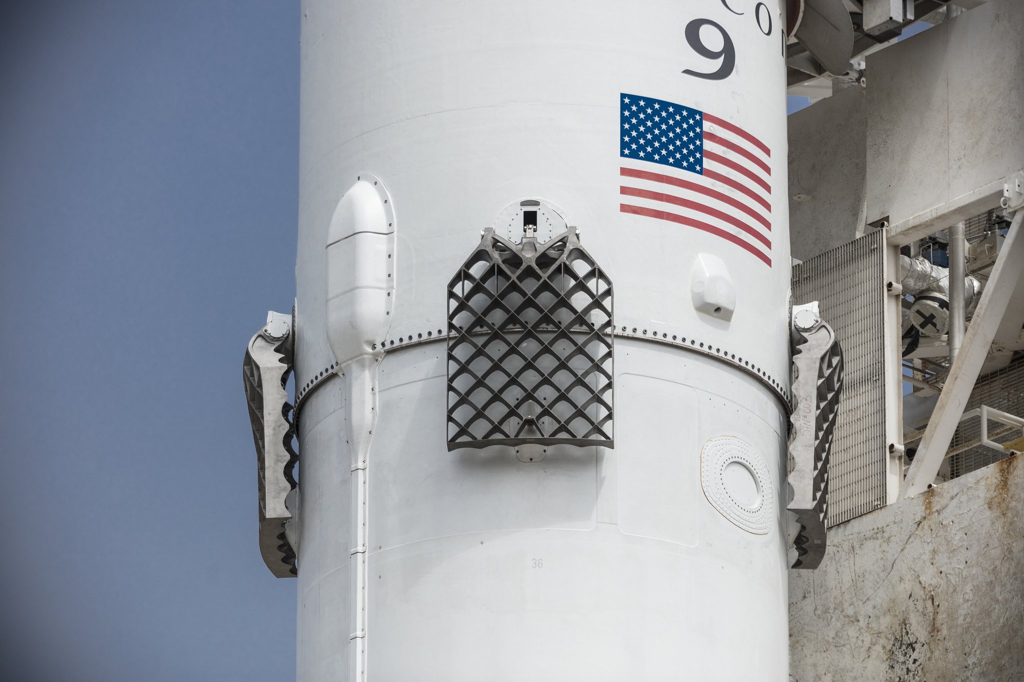 Falcon 9, o foguete da SpaceX que transportará o novo satélite.