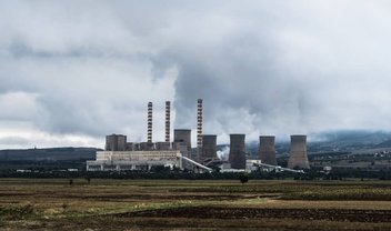 Energia nuclear não reduz emissão de carbono, revela estudo