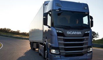 Scania testa caminhão movido a energia solar