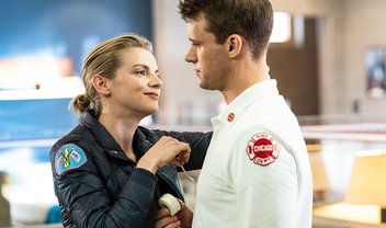 Chicago Fire: romance entre Brett e Casey pode acontecer na 9ª temporada