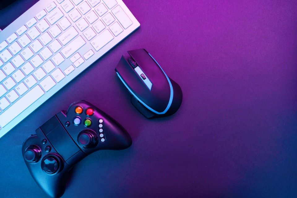 Mouse/teclado ou controle: qual é a melhor opção para jogos? [ilustração] -  TecMundo