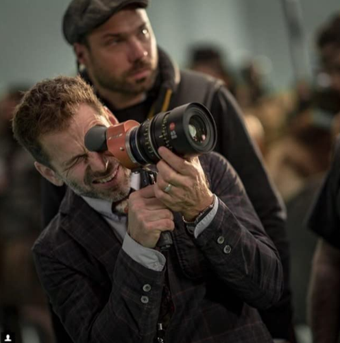 Zack Snyder nos bastidores de 'Liga da Justiça'