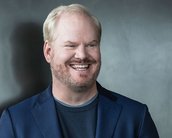 Jim Gaffigan entra para o elenco da 2ª temporada de Stargirl