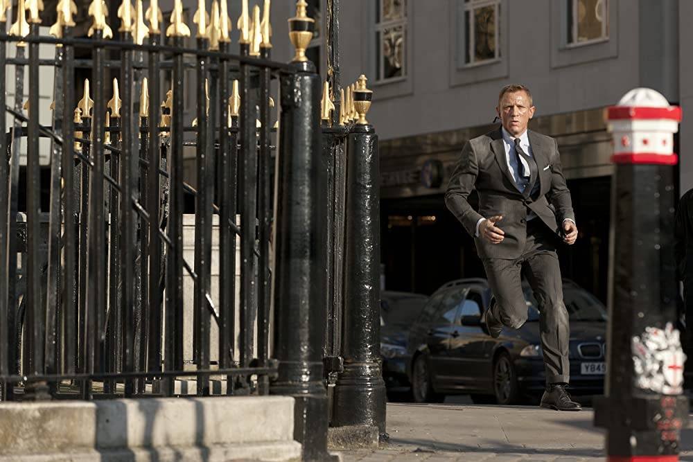 James Bond, interpretado por Daniel Craig. (Fonte: Danjaq, LLC, United Artists Corporation, Columbia Pictures Industries, Inc.)
