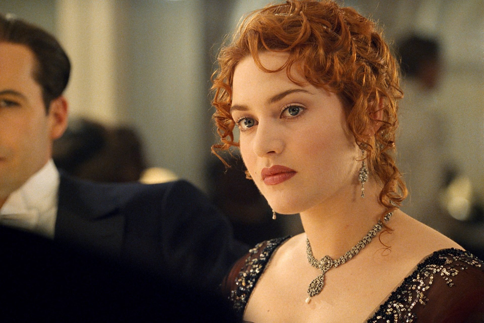 Kate Winslet no papel de Rose DeWitt Bukater, em Titanic. (Fonte: Paramount Pictures/Reprodução)