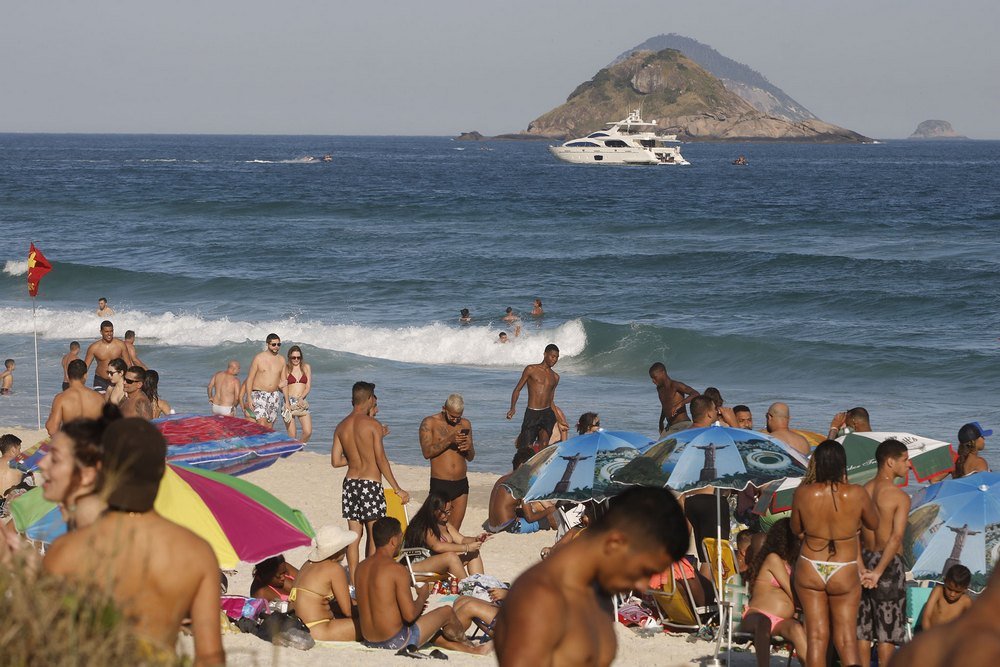 As praias do Rio de Janeiro se encheram em agosto deste ano.