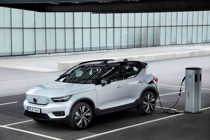 Volvo XC40 Recharge.