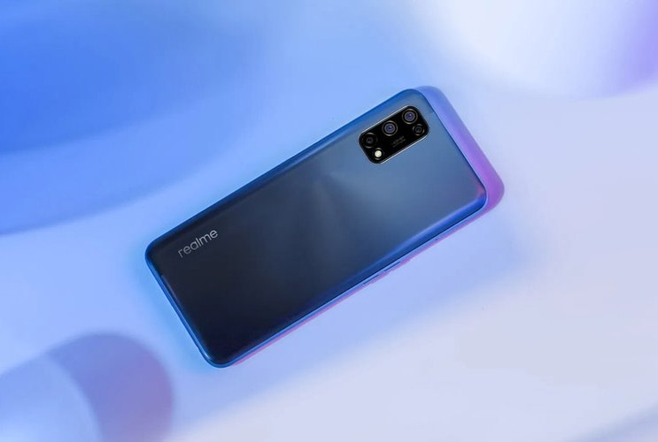 Realme 7 5G, smartphone focado em custo-benefício que traz o novo padrão de conexão móvel