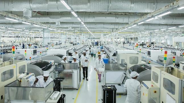 Somente da Índia a Xiaomi mantéem seis fábricas de smartphones