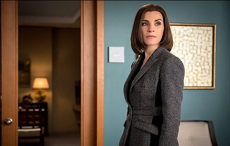 Julianna no papel de Alicia Florrick, em The Good Wife. (Fonte: CBS/Reprodução)