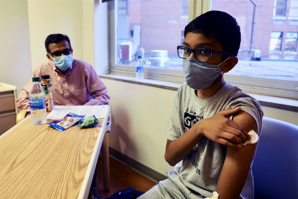 Abhinav Chandra, de 12 anos, é o mais jovem voluntário nos EUA em testes de vacinas contra a covid-19.