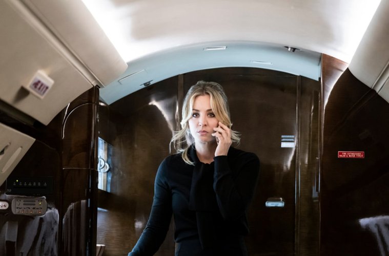 1ª temporada de The Flight Attendant se aproxima do fim. (Fonte: HBO Max/Reprodução)