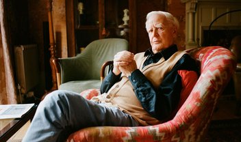 John le Carré, autor de livros de espionagem, morre aos 89 anos