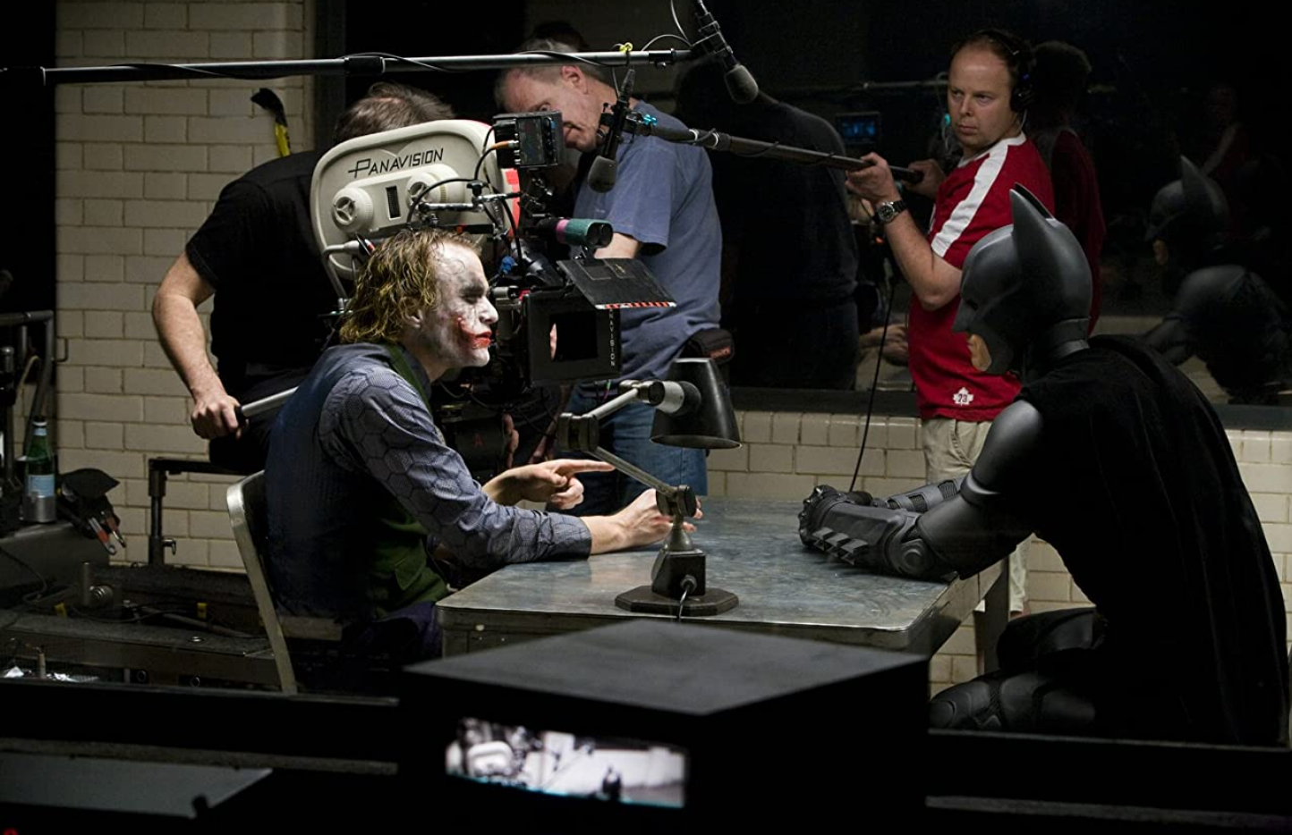 Christian Bale e Heath Ledger durante as gravações de 'Batman: O Cavaleiro das Trevas'