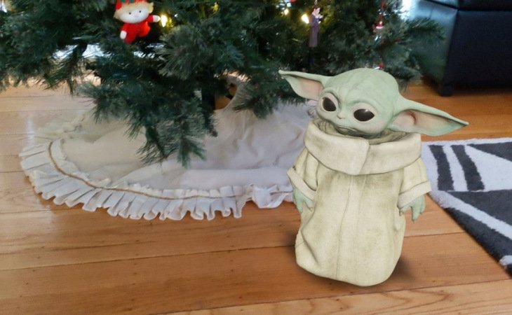 Baby Yoda já está preparado para o Natal.