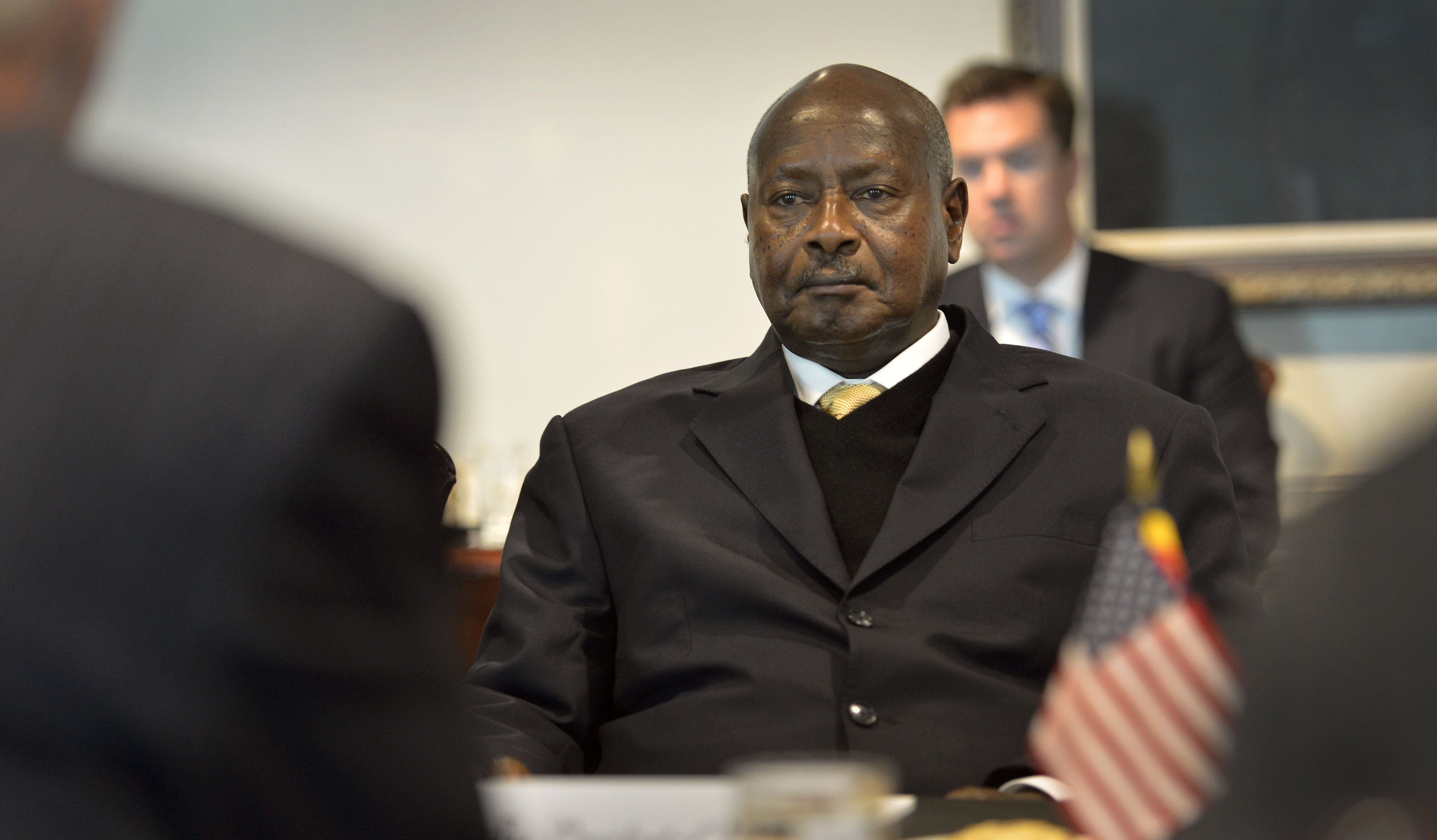 Museveni estaria ligado à rede derrubada.