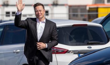 Elon Musk volta a ser o 2º mais rico do mundo com queda da Tesla