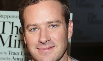 Em meio à polêmica, Armie Hammer deixa o filme Shotgun Wedding