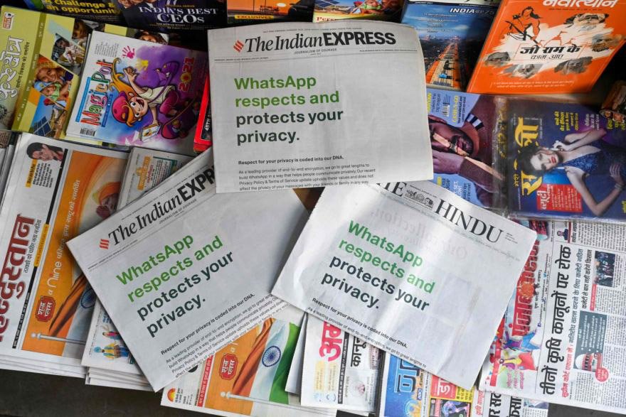 WhatsApp faz uma cara campanha de publicidade para acalmar seus clientes Fonte: AFP/Reprodução)