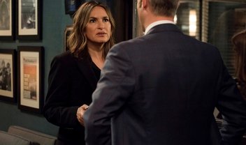  Law & Order SVU 22x5: o caso da camgirl que foi abusada (Recap)