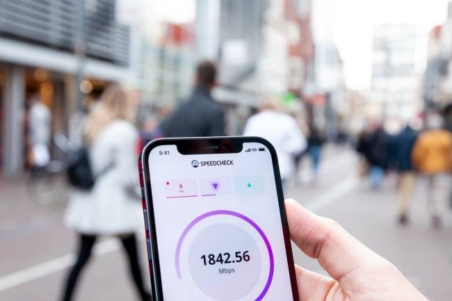 A empresa é uma das candidatas a fornecer a infraestrutura do 5G no Brasil.
