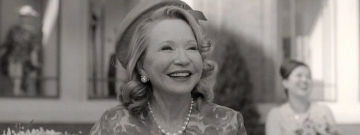 Imagem de: WandaVision: Debra Jo Rupp entrou para a série por causa do neto