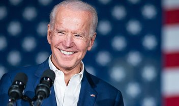 Biden ordena substituição de frota federal por veículos elétricos