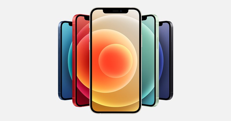 Apesar do desenho natural, o iPhone 12 ainda trouxe uma tela com notch.