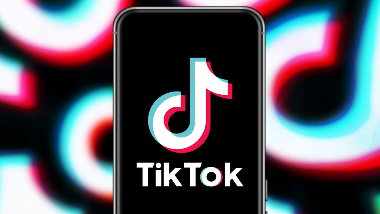 Em julho de 2020, o TikTok removeu 29 mil vídeos com falsas informações sobre covid-19.