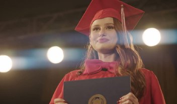 Riverdale 5x3: muitas emoções tomam a formatura de Riverdale High (Recap)