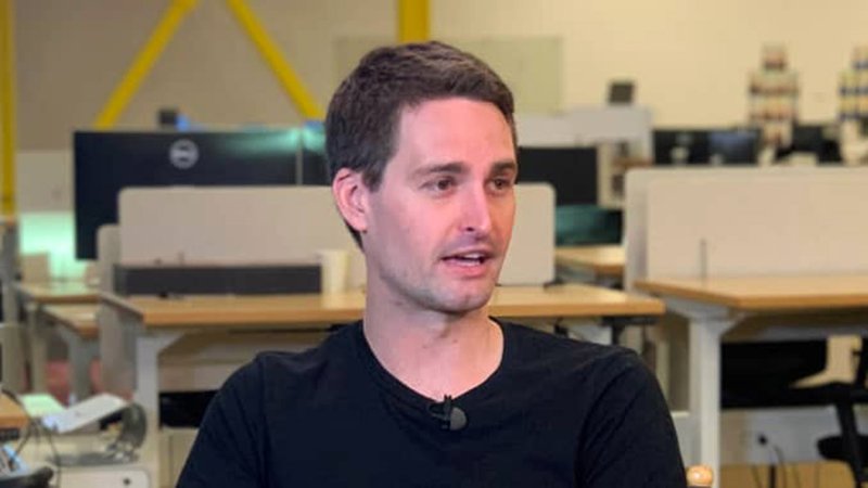 Evan Spiegel (Fonte: Stephen Desaulniers/CNBC/Reprodução)