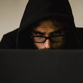 Imagem de Deep Web e Dark Web: qual é a diferença entre elas?
