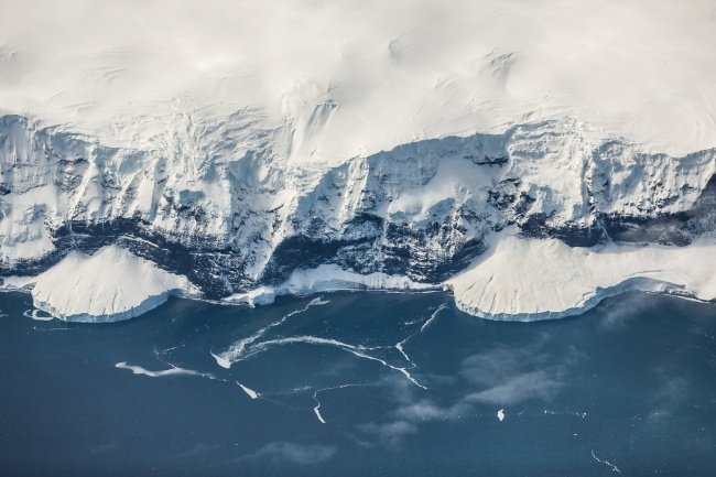 A Antártida é o continente mais frio e seco do planeta.
