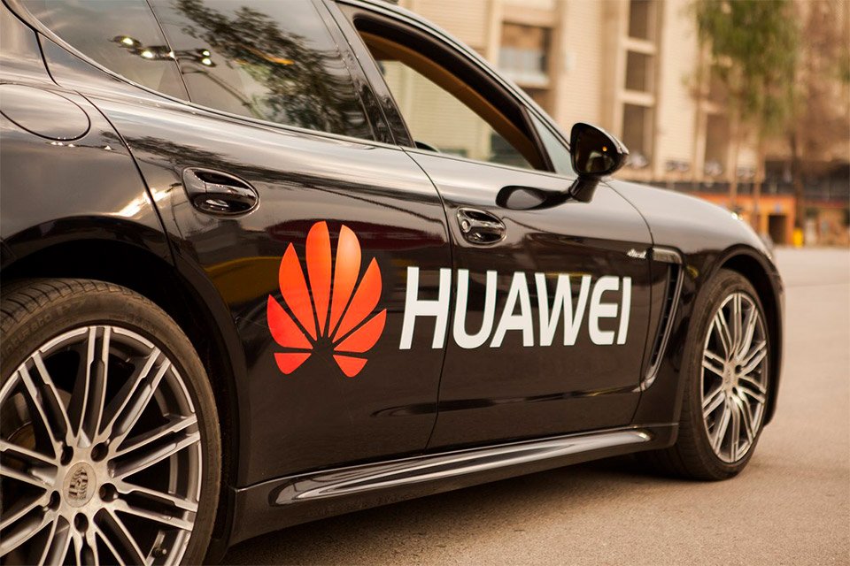 Huawei e Seres vão lançar carro elétrico ainda em 2023 - Jornal do Carro -  Estadão