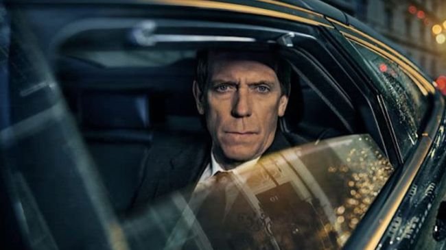 Hugh Laurie está em Roadkill.