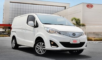 Chinesa BYD lança modelo atualizado de furgão elétrico no Brasil