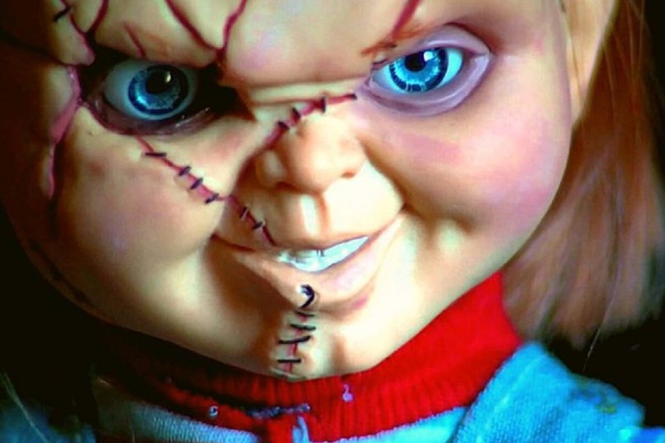 Série Chucky terá a volta do ator que interpretava o Andy, o garotinho do  primeiro filme Brinquedo Assassino – Rádio Mix FM