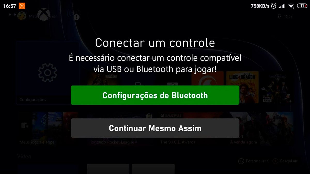 Para jogar remotamente, é necessário conectar um controle no smartphone