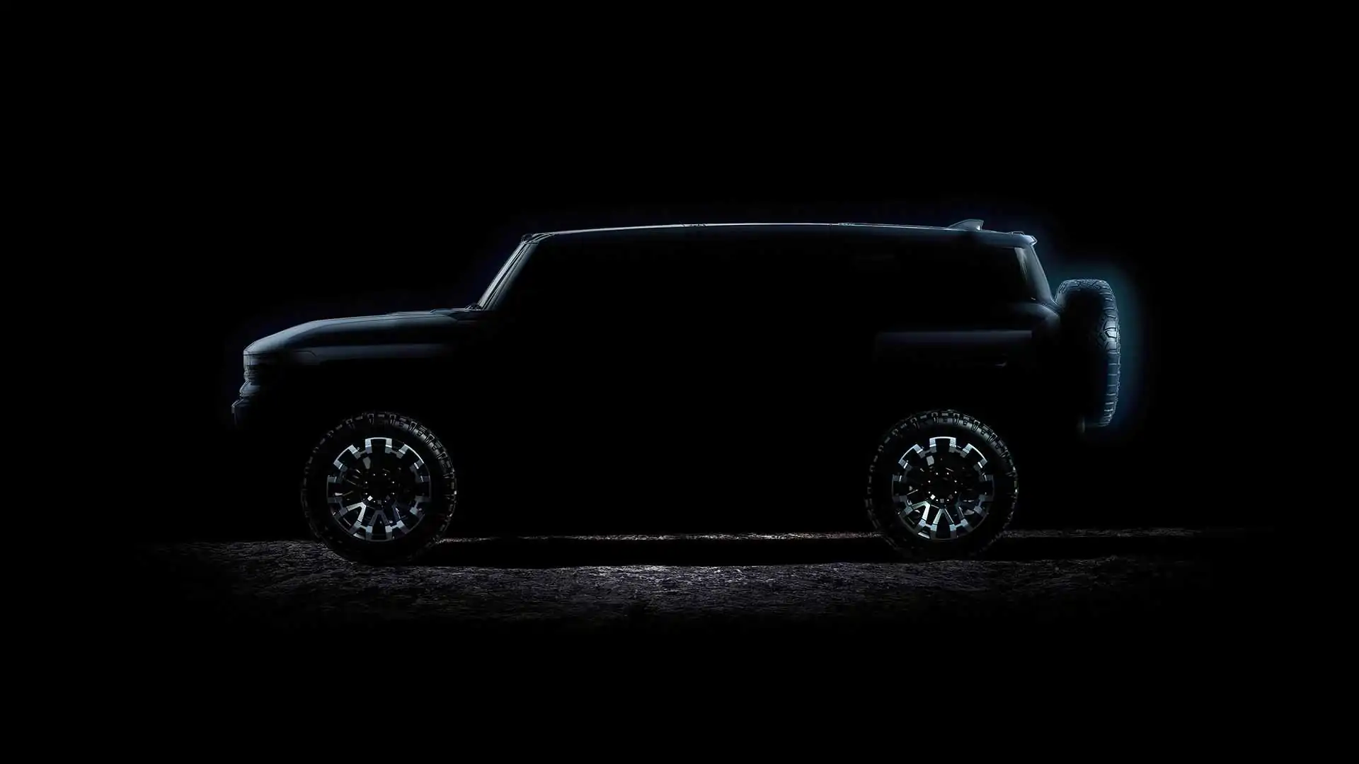 Teaser indica a presença de roda sobressalente no modelo de luxo.