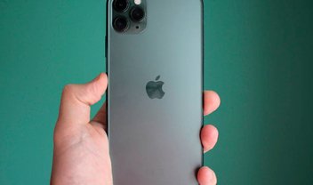 Procon multa Apple em R$ 10 milhões por iPhone sem carregador